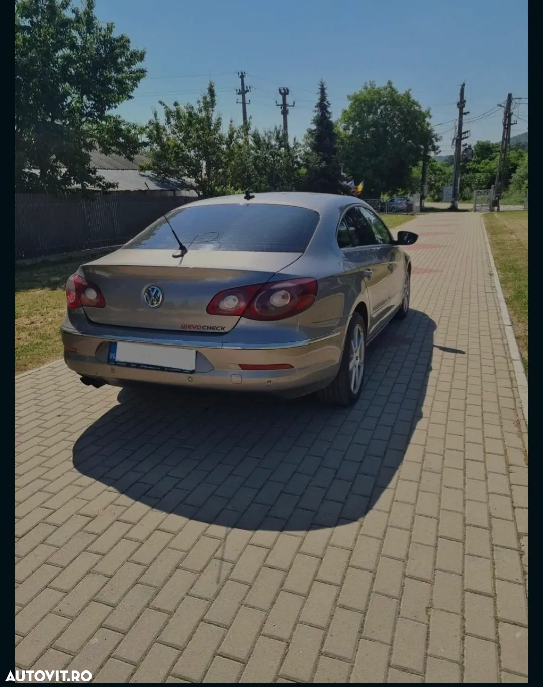 Volkswagen Passat 2.0TDI Comfortline DPF - 3