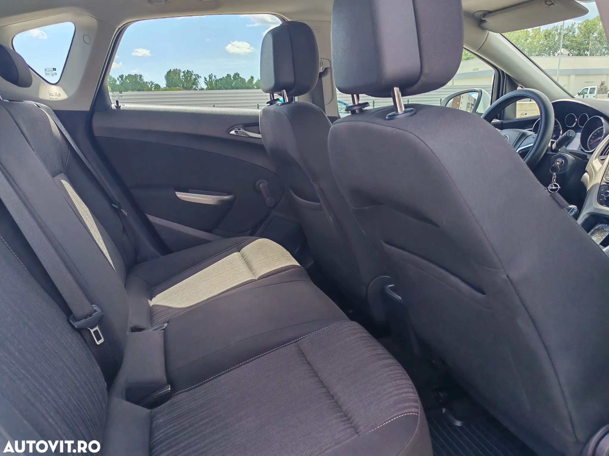 Opel Astra 1.4 EcoFLEX Selection - 7