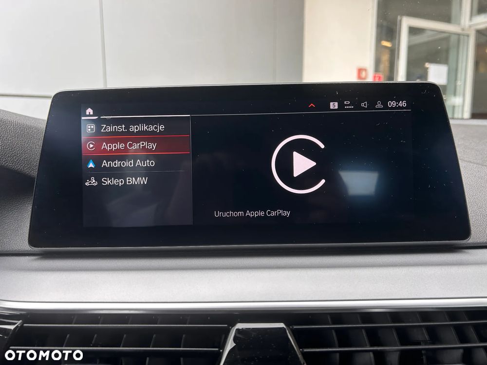 BMW Seria 5 520d xDrive MHEV - 39
