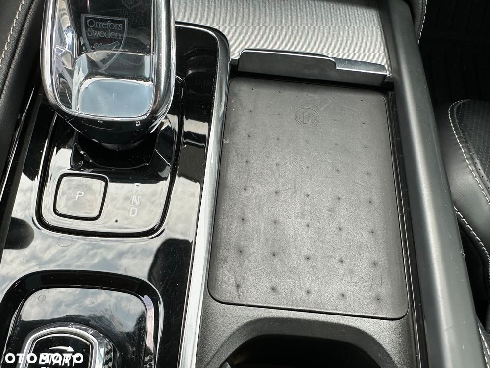 Volvo XC 90 B5 D AWD Ultimate Dark - 39