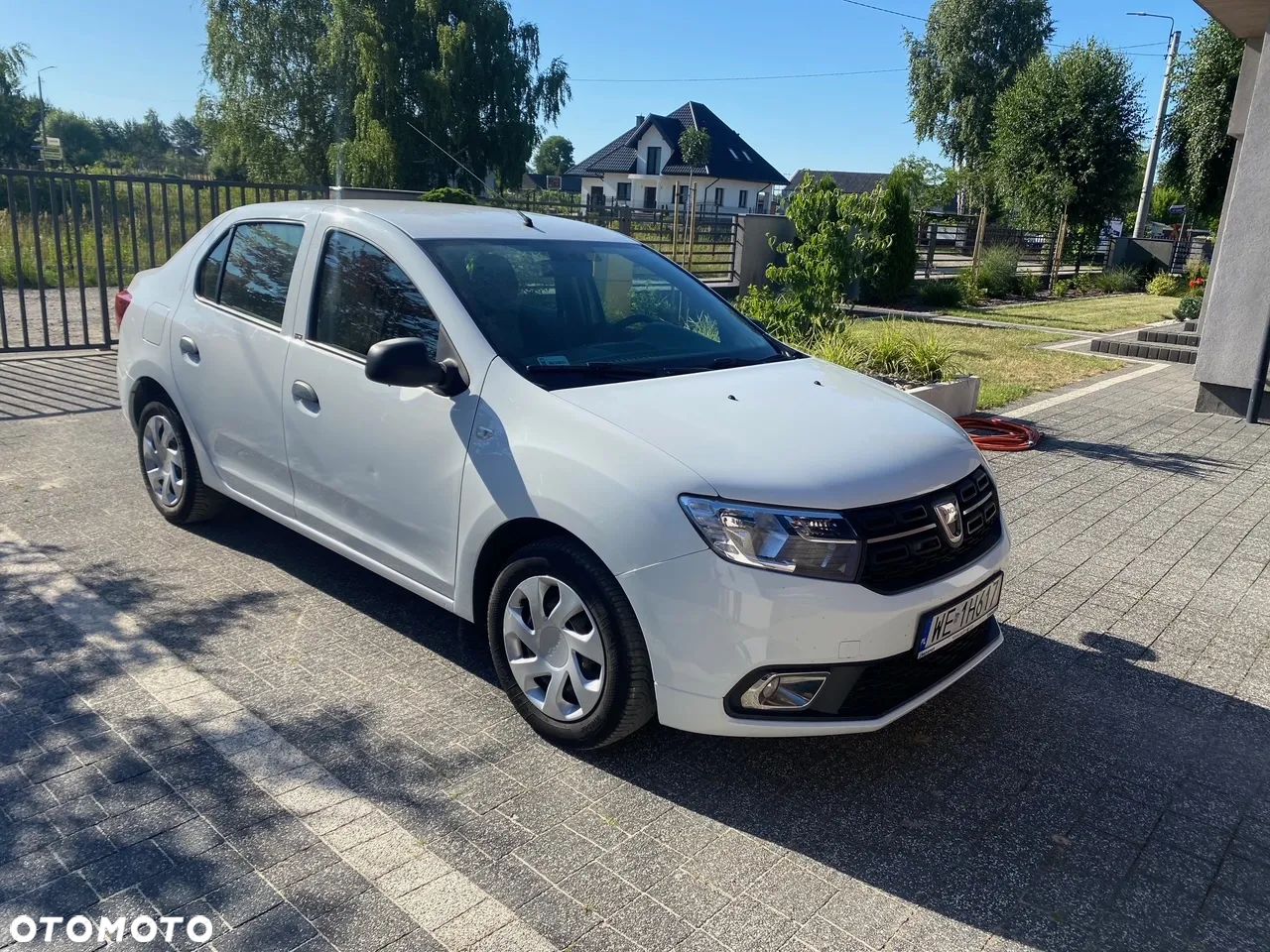 Dacia Logan - 1