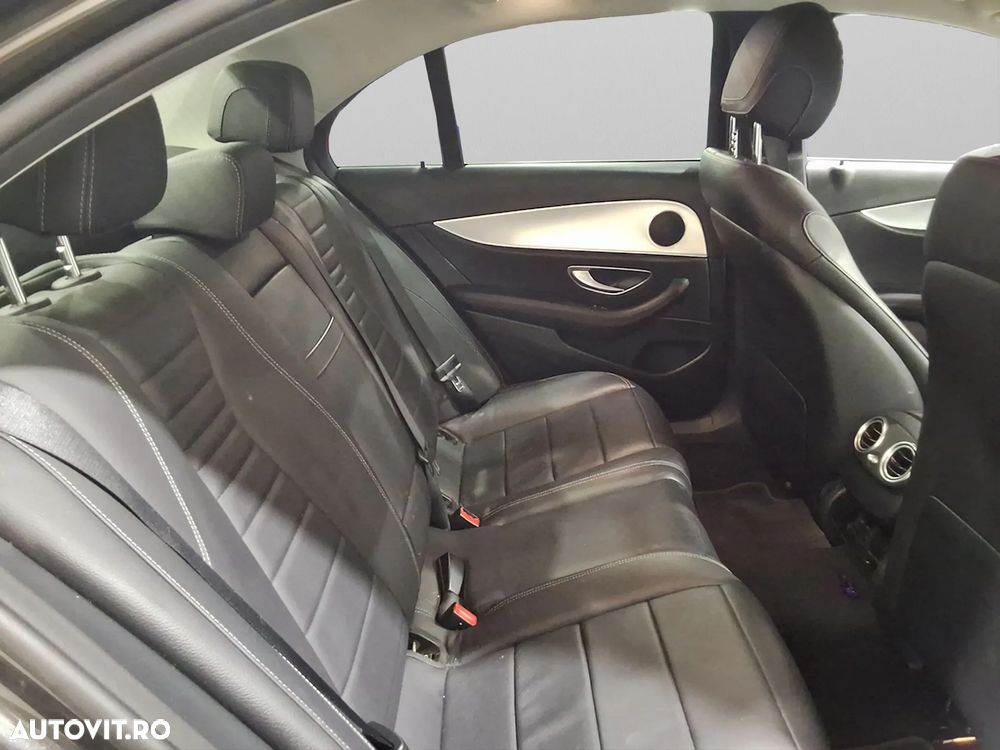 Mercedes-Benz E 200 d 9G-TRONIC - 4