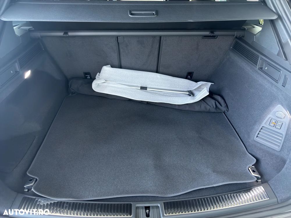 Volkswagen Touareg V6 TDI 4MOTION R-Line - 14