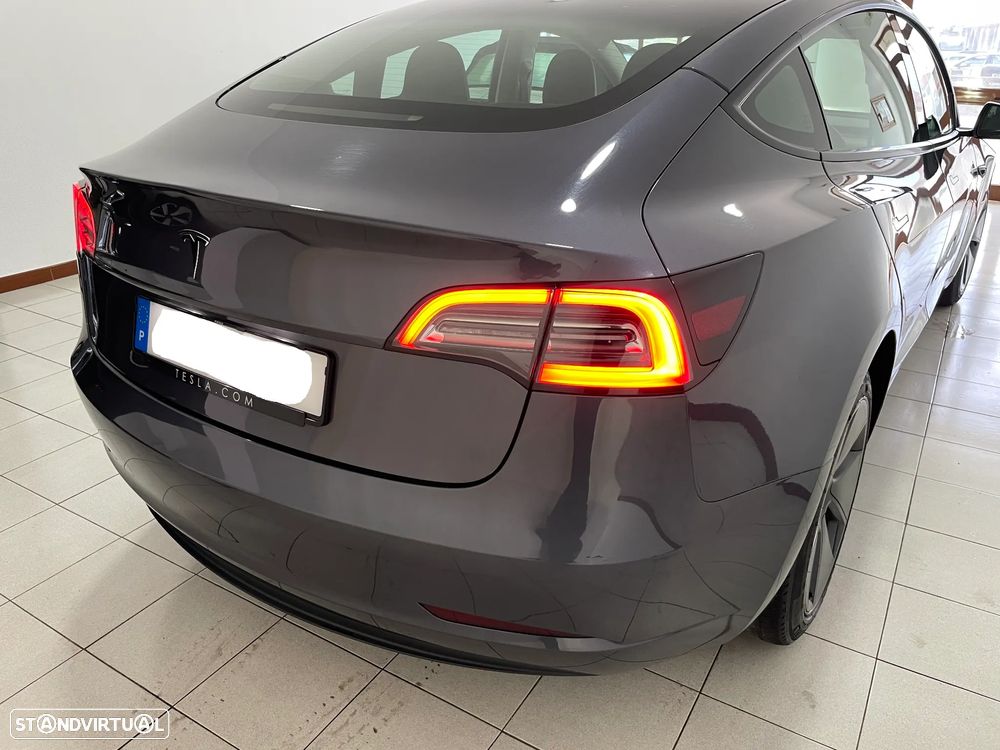 Tesla Model 3 Long Range Tração Traseira - 18