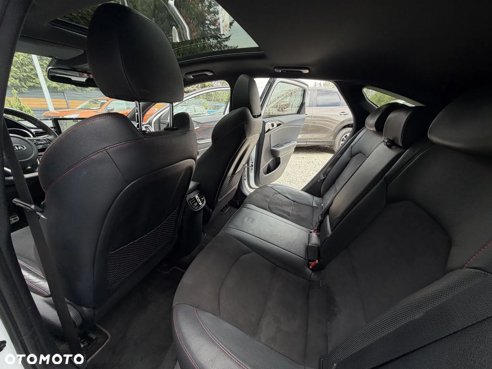 Kia ProCeed 1.6 T-GDI DCT7 OPF GT - 20