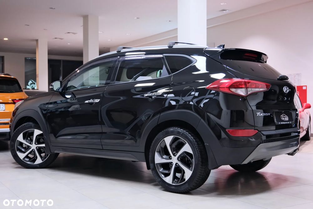 Hyundai Tucson - 8
