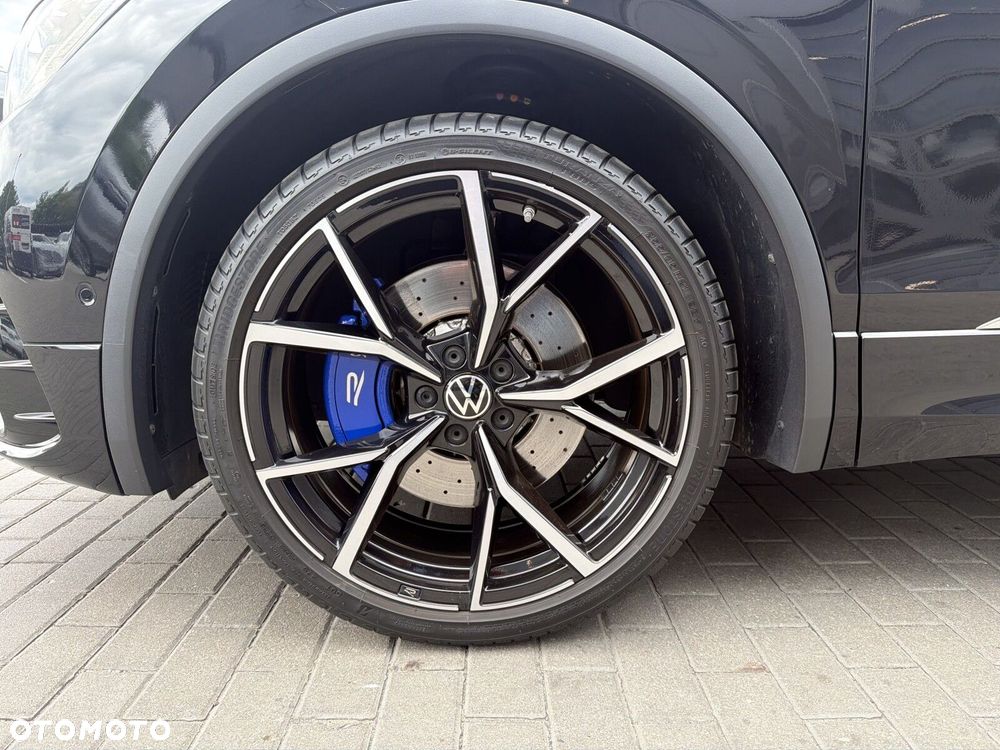 Volkswagen Tiguan - 19