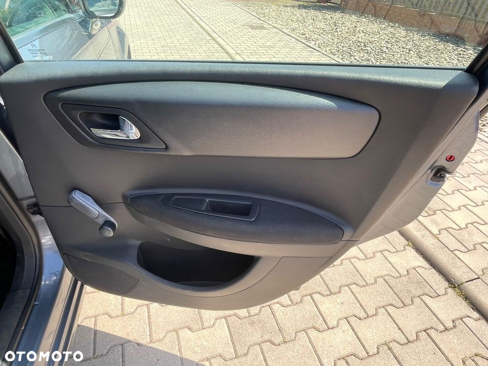 Citroën C4 1.6 VTi SX Pack - 16