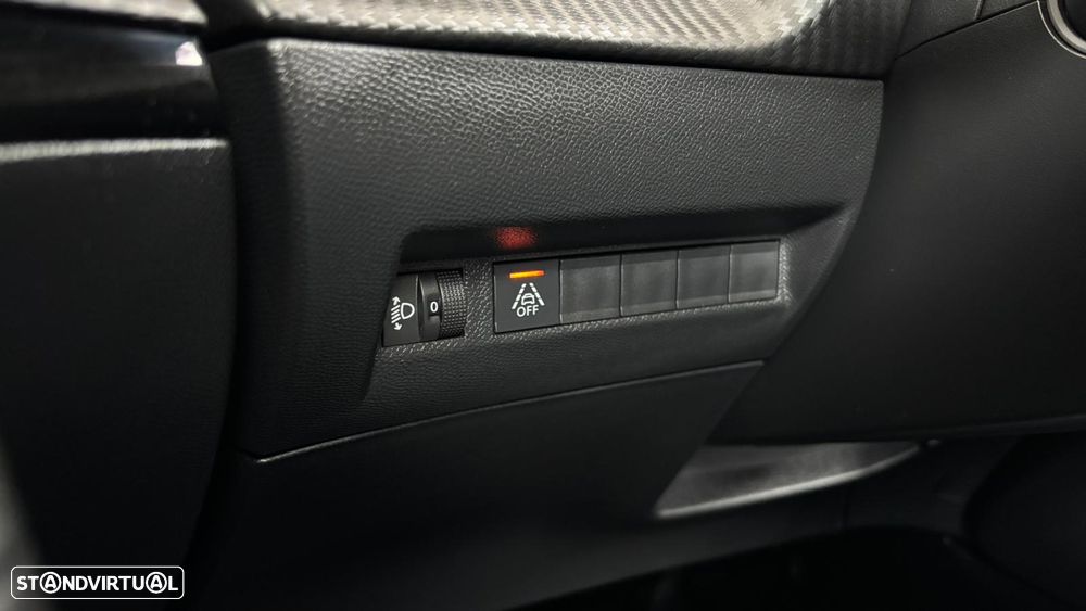 Peugeot 2008 1.5 BlueHDi Allure EAT8 - 10