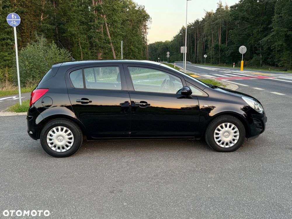 Opel Corsa 1.2 16V Edition / Active - 5