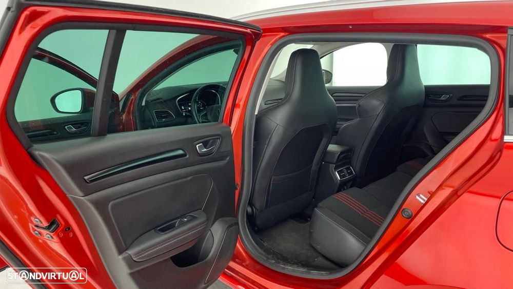 Renault Mégane Sport Tourer 1.6 E-Tech Plug-In Hybrid R.S. Line - 6