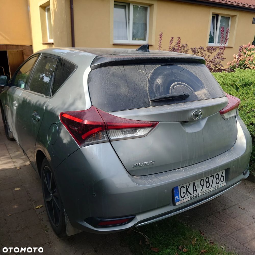 Toyota Auris 1.6 Selection - 20