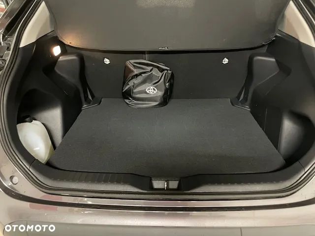 Toyota Yaris Cross Hybrid 1.5 Comfort - 18