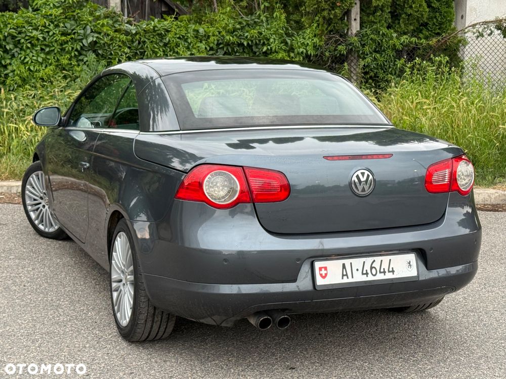 Volkswagen Eos 2.0 Turbo FSI - 17