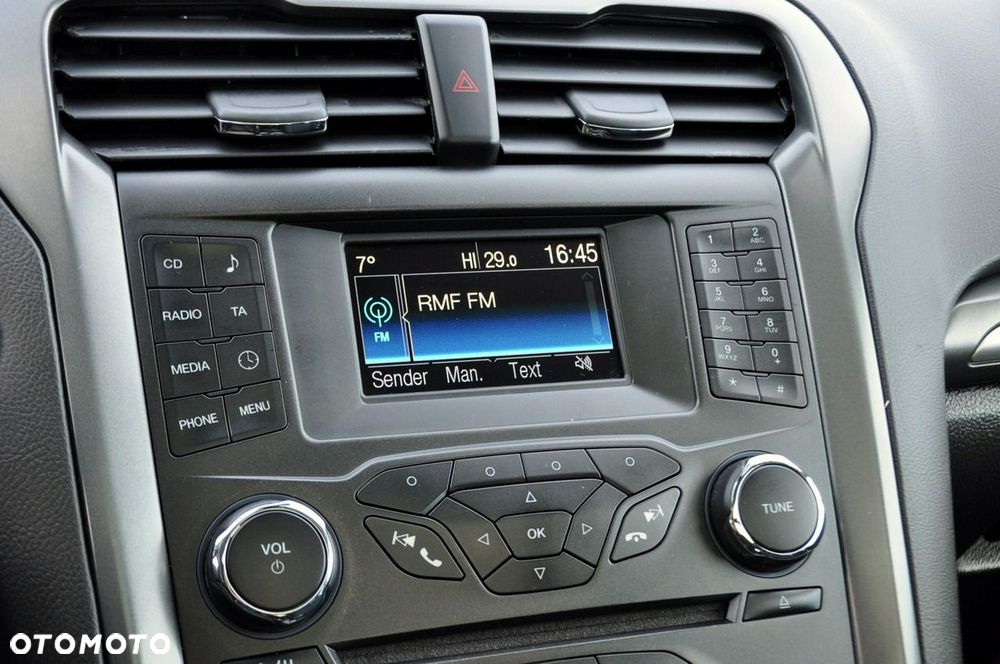 Ford Mondeo - 31