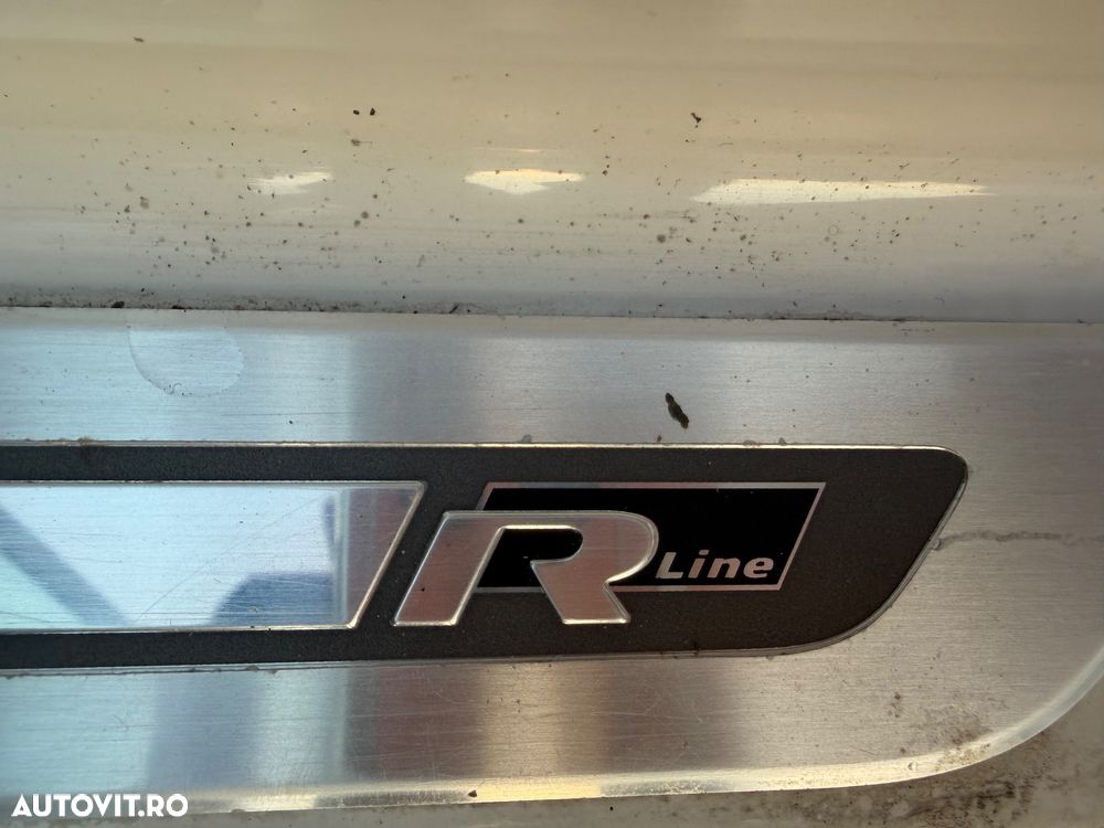 Volkswagen Golf 2.0 TDI DPF Sportline - 11