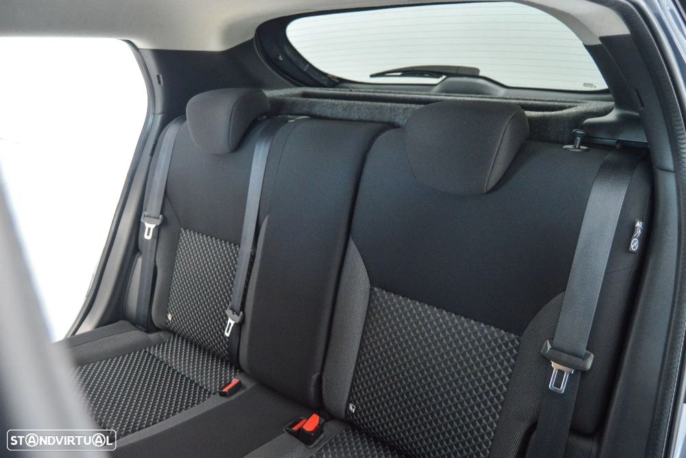 Nissan Micra 1.0 IG-T Acenta - 11