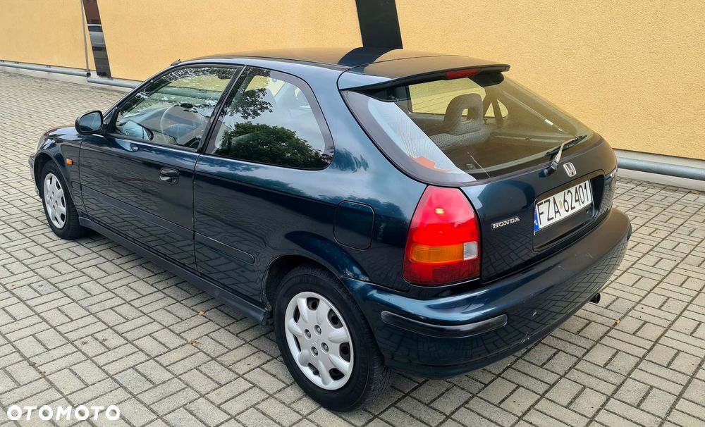 Honda Civic - 3