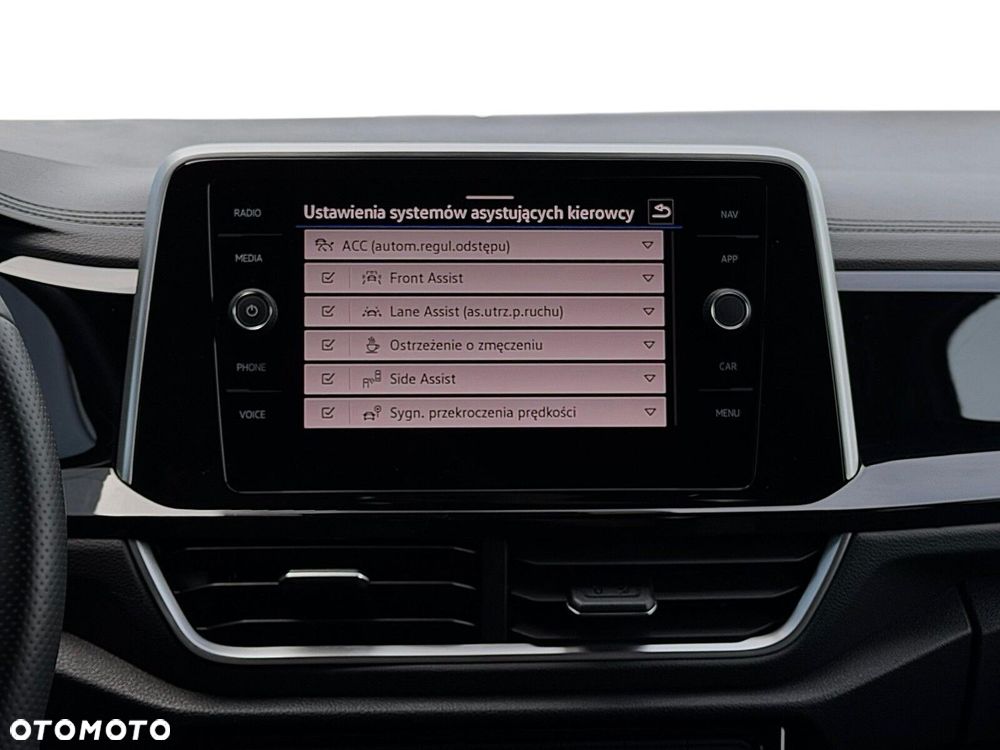 Volkswagen T-Roc 1.5 TSI R-Line DSG - 28