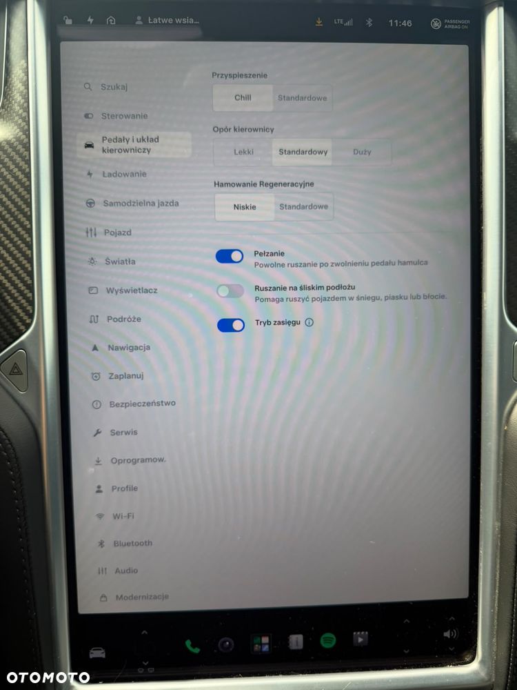 Tesla Model S - 24