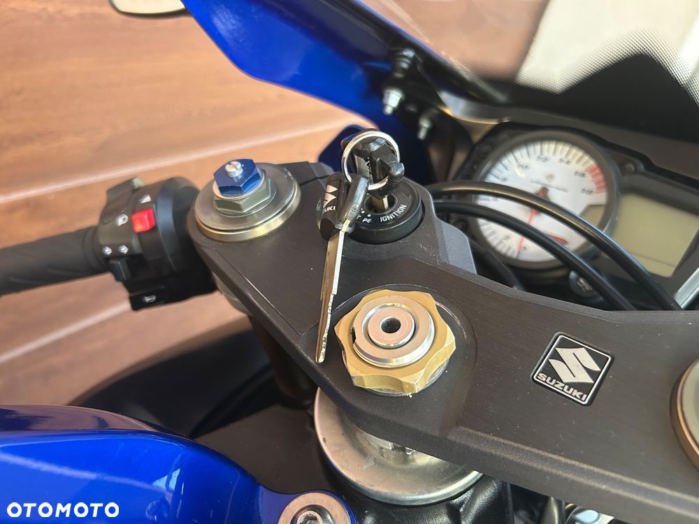 Suzuki GSX-R - 21