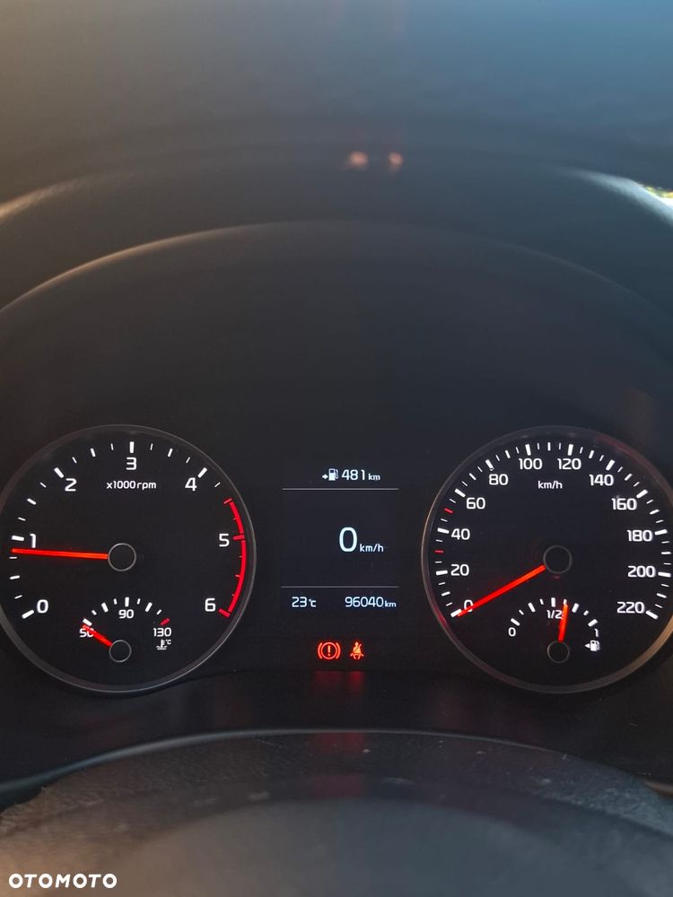 Kia Rio 1.4 crdi XL - 6