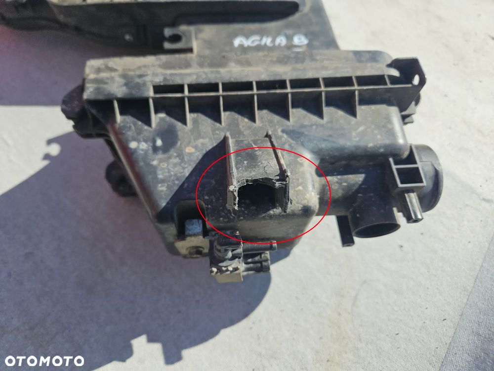 Obudowa filtra powietrza Opel Agila B Suzuki Splash 1,0 2009r 13700-51KA0 - 4