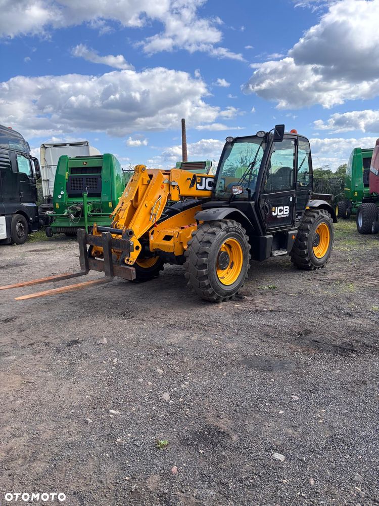 JCB 531-70 2018 | 3.1 t | 7 m | 3889 mth | 4x4 | Widły - 1