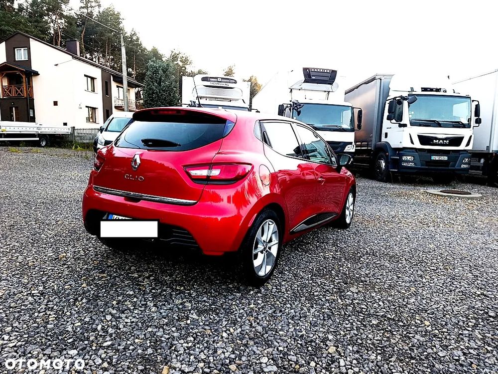 Renault Clio 1.2 16V Limited - 13