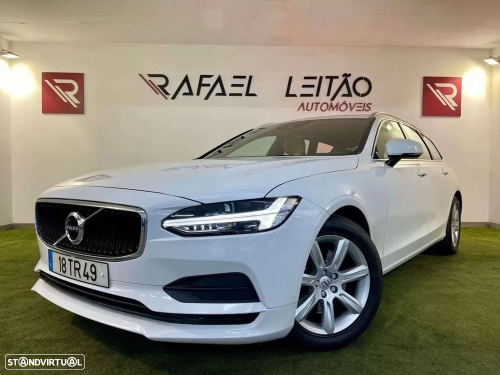 Volvo V90 2.0 D4 Momentum Geartronic - 3