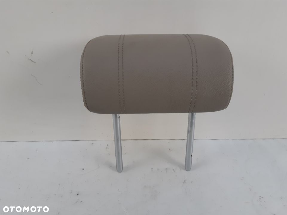 RANGE ROVER VELAR ZAGŁÓWEK TYŁ