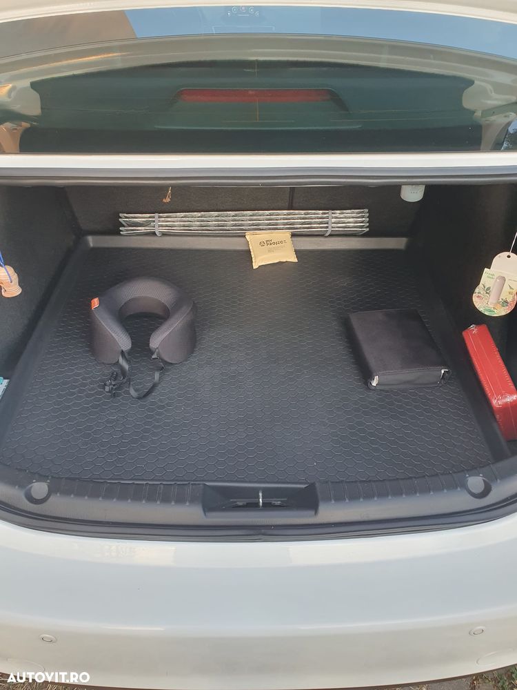 Mazda 3 G120 Attraction - 10