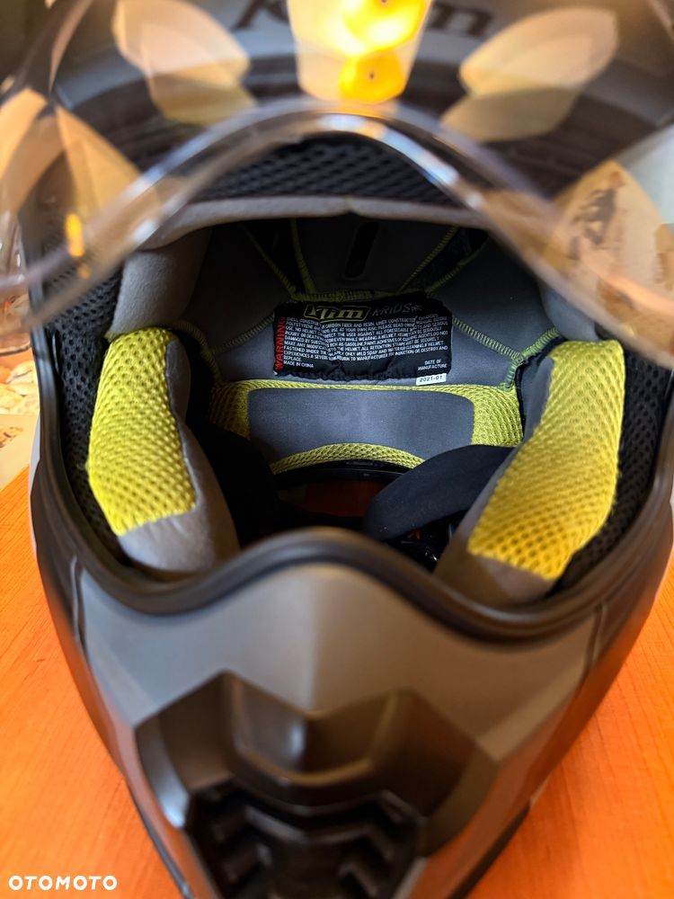 Kask Klim Krios Pro Carbon LG ARSENAL GRAY  + Dedykowany Interkom wysokiej klasy SENA 10U + Pilot Klim do interkomu - 3