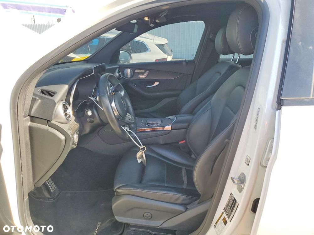 Mercedes-Benz GLC 300 4Matic 9G-TRONIC Exclusive - 8