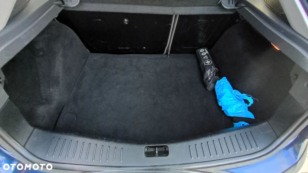 Ford Focus 1.6 Ti-VCT Sport - 23