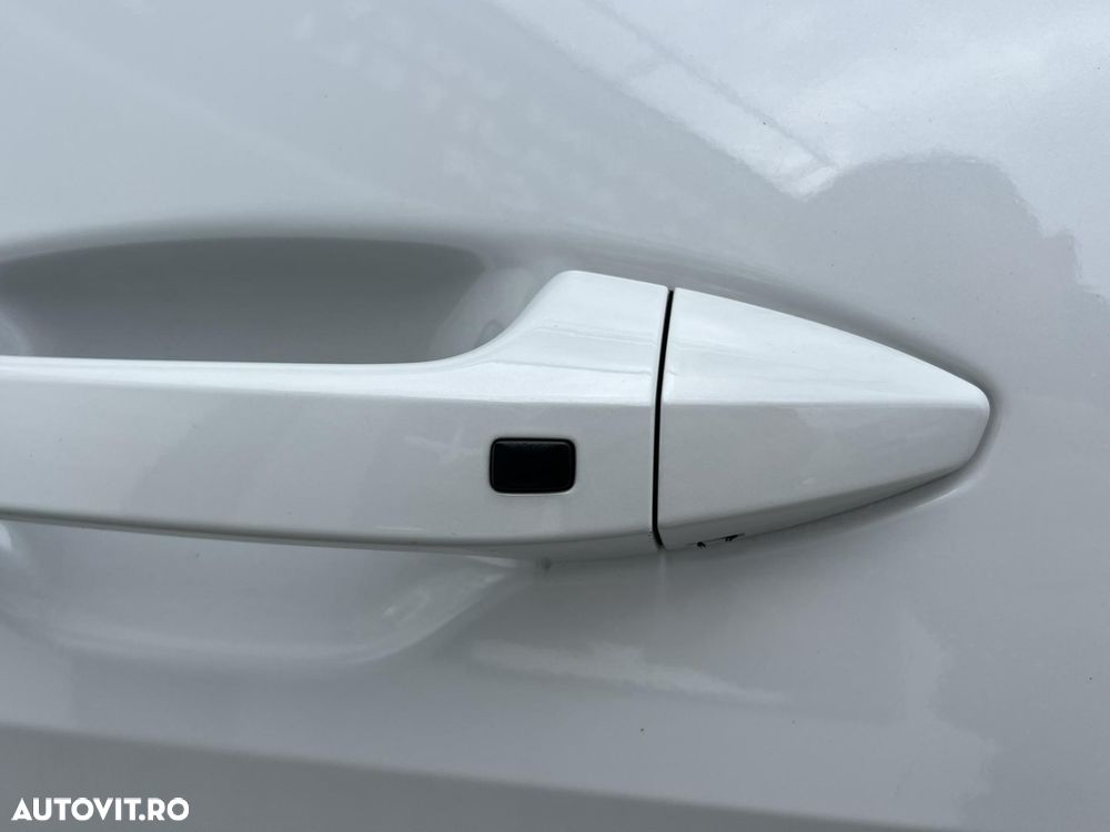Kia Sportage 2023 hibrid, 22.990 € — imagine 19