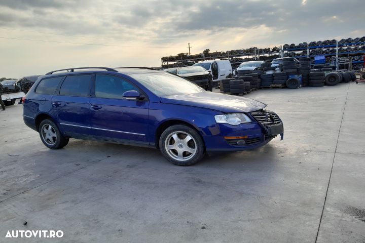 Compresor AC 5N0820803 5N0820803 Volkswagen VW Passat B6 [2005 - 2010 - 5