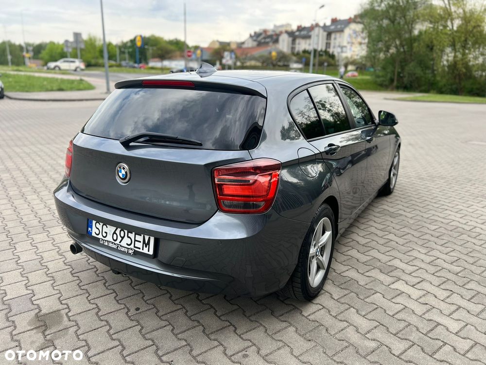BMW Seria 1 120d - 12