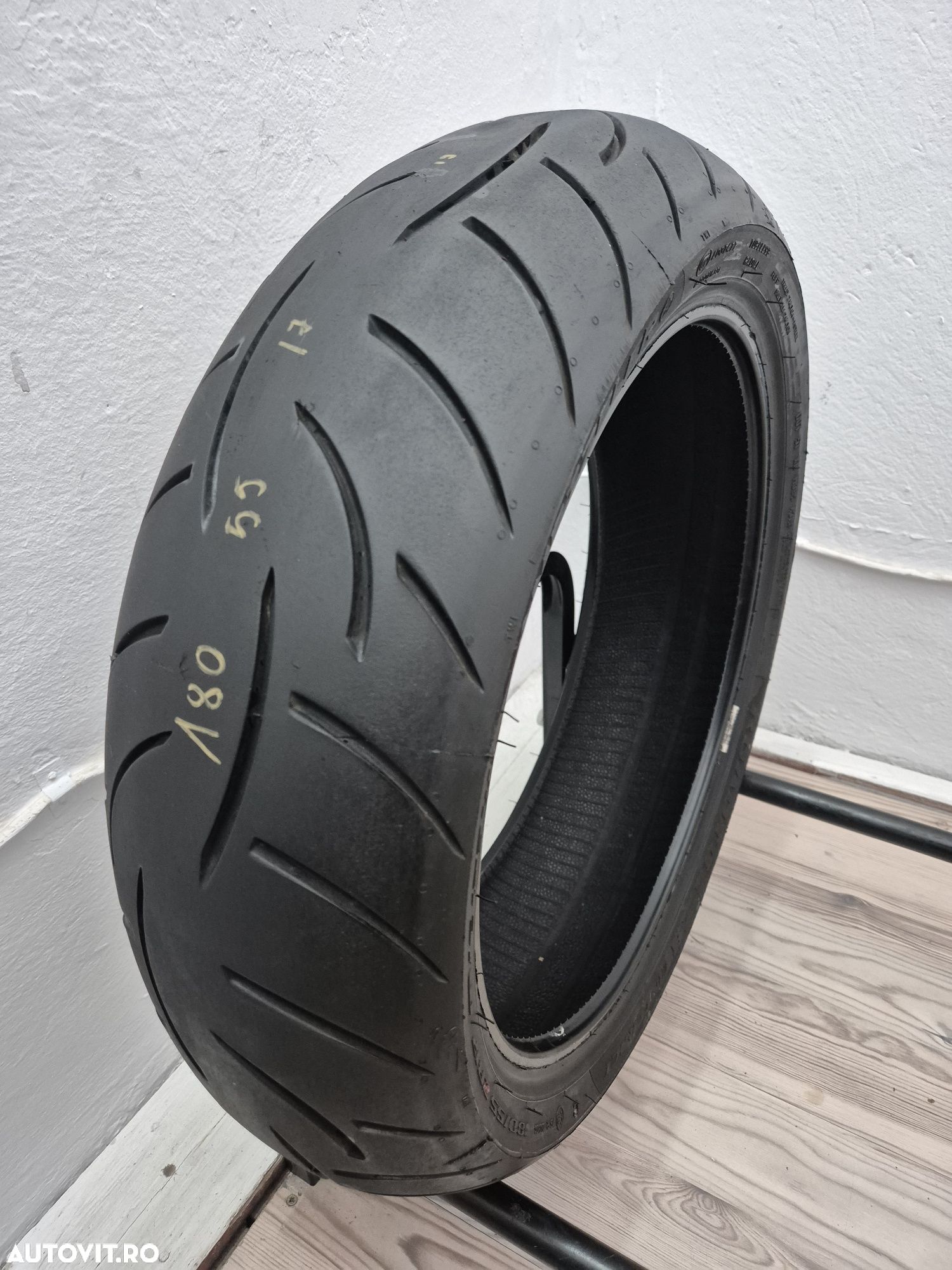 Anvelopa moto 180 55 17 Metzeler Roadtec Z8 - 1