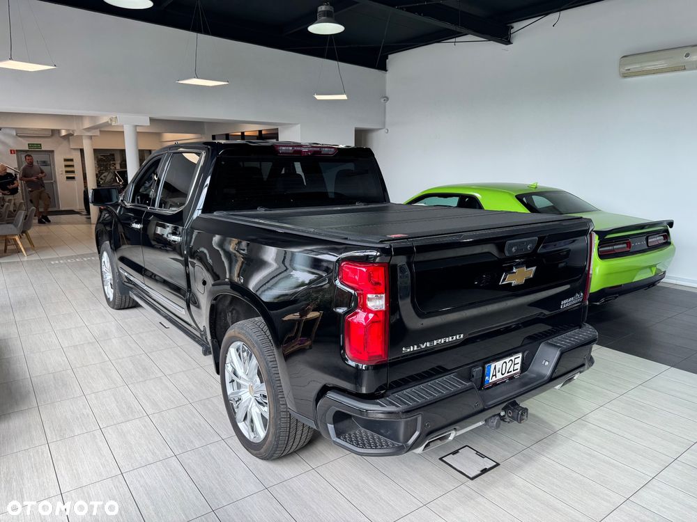 Chevrolet Silverado - 24