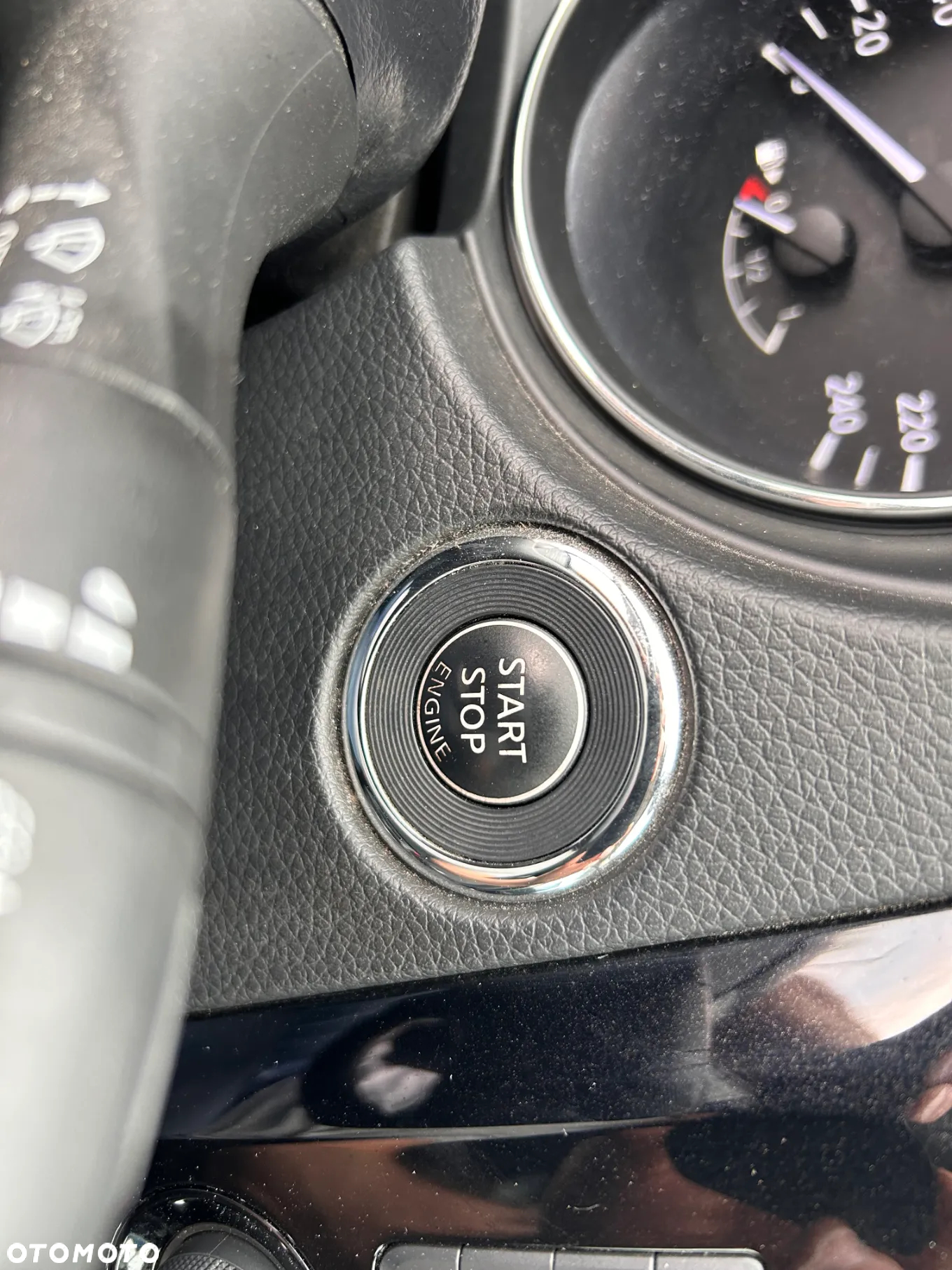 Nissan Qashqai 1.6 DIG-T Tekna+ - 32