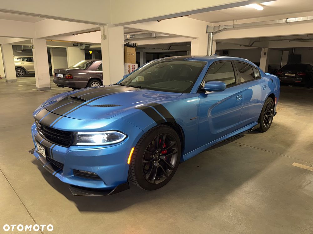 Dodge Charger 5.7 R/T - 1