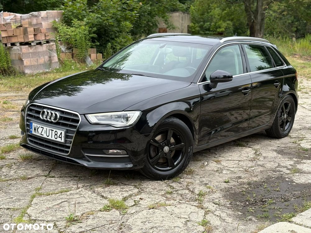 Audi A3 Sportback - 1