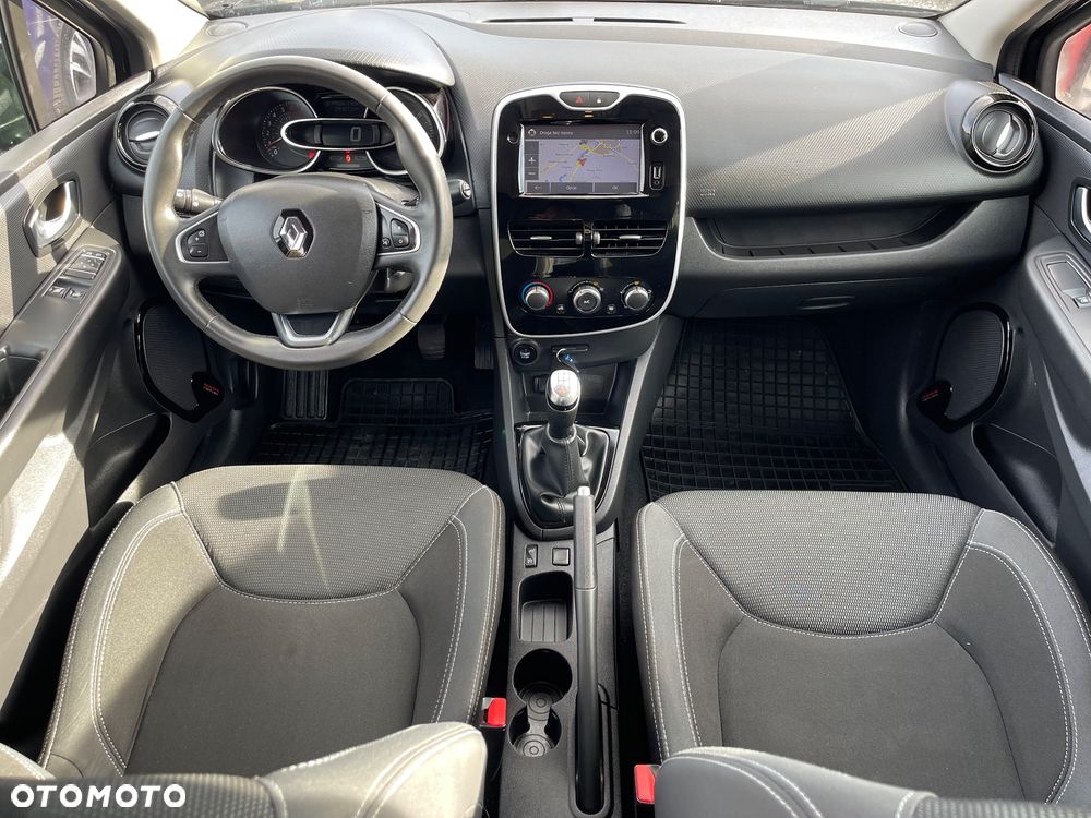 Renault Clio 1.2 16V Life - 12