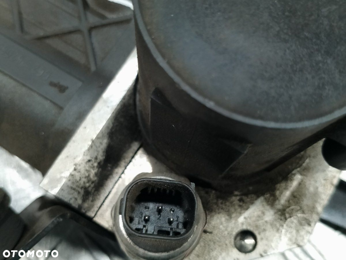 POMPA HYDRAULICZNA ABC MAYBACH X222 A2213201058 6.0 V12 - 7
