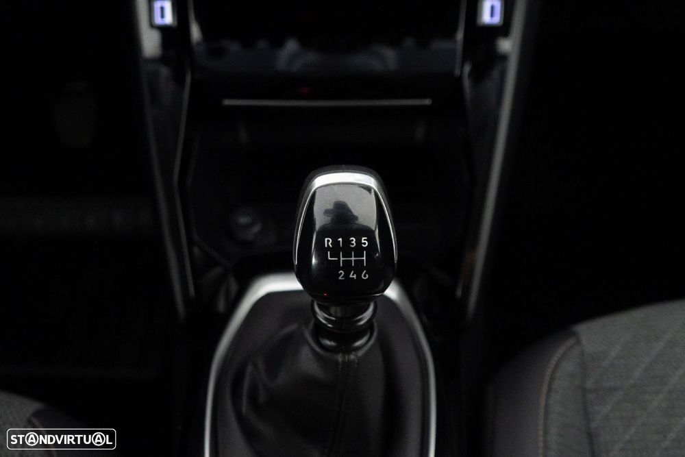 Peugeot 208 1.2 PureTech Allure - 26