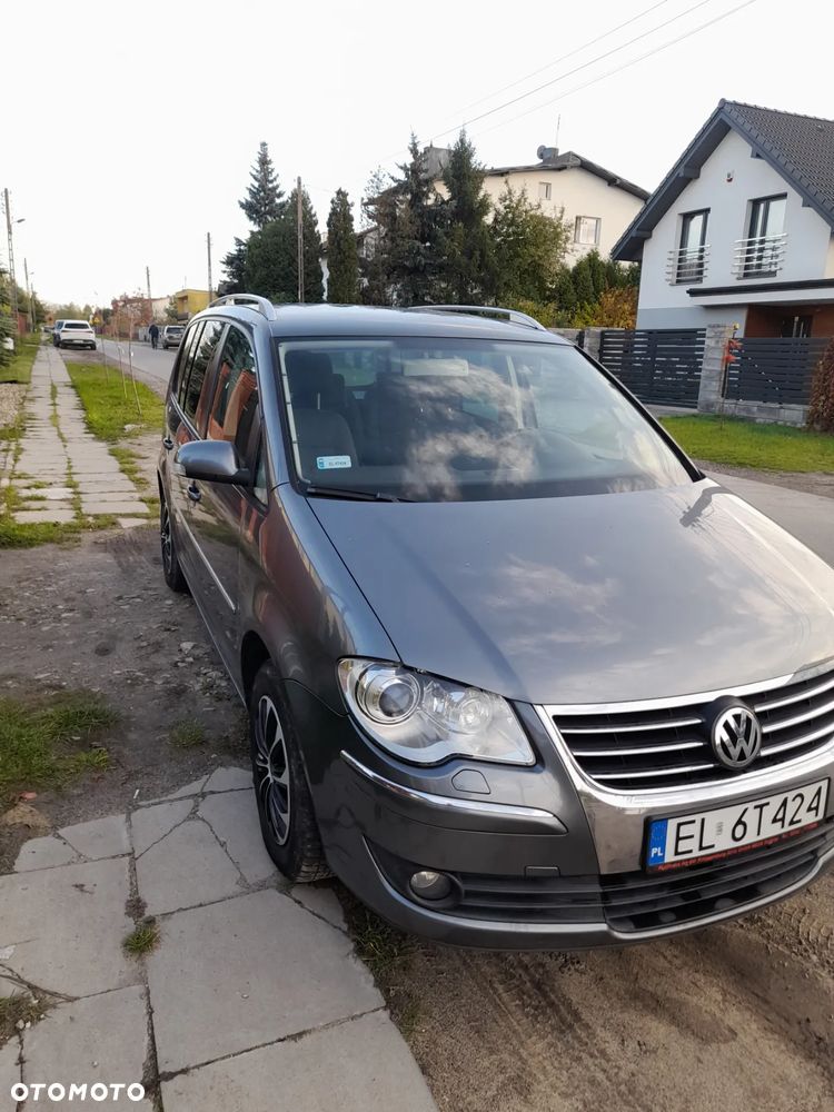 Volkswagen Touran 2.0 TDI Trendline - 2