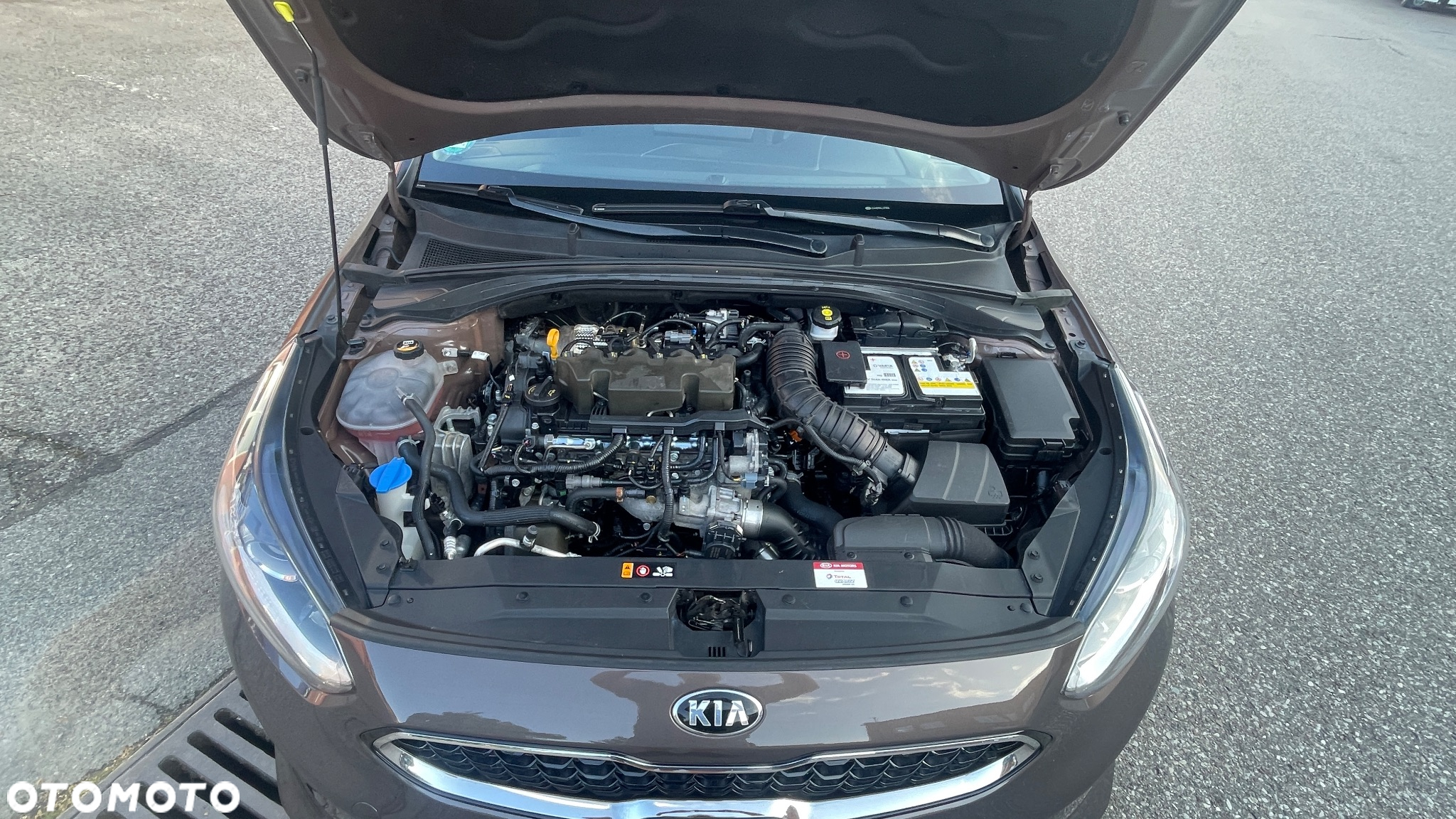 Kia Ceed 1.6 CRDi SCR M - 35