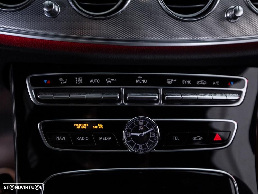 Mercedes-Benz E 220 - 22