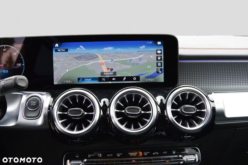 Mercedes-Benz EQB 250 66.5kWh AMG - 15